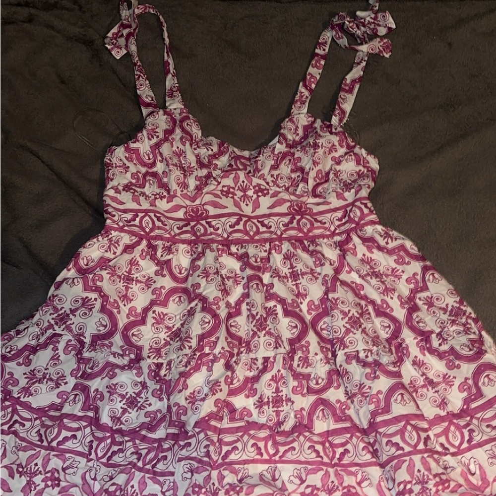 Francesca's Collections Pink and White Dress